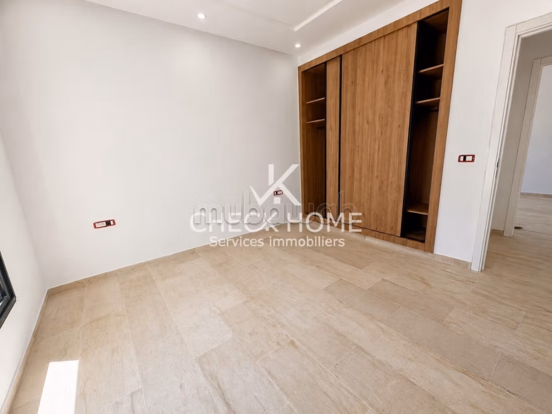 A vendre Villa neuve à Yasmine Hammmet