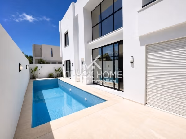 A vendre Villa neuve à Yasmine Hammmet