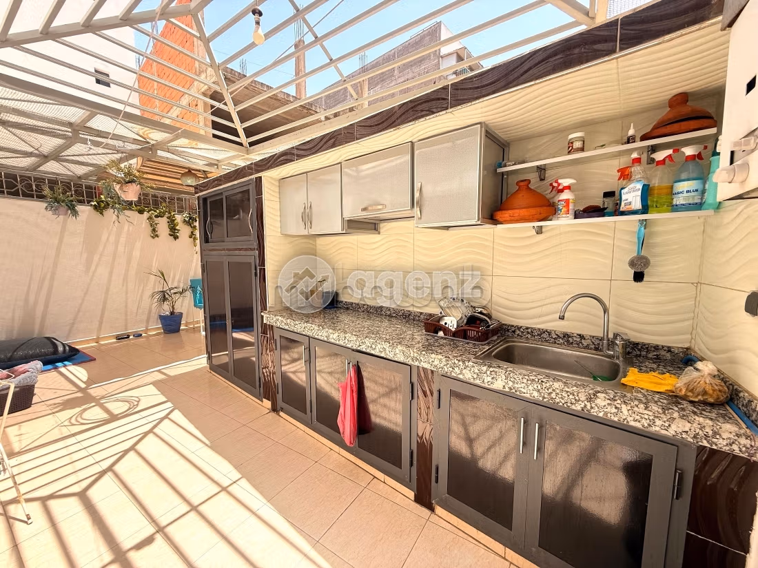 Appartement à vendre 118 m², 3 chambres Aïn Sebaâ Casablanca