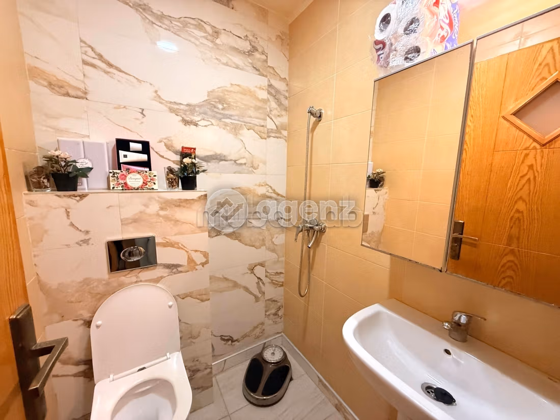 Appartement à vendre 118 m², 3 chambres Aïn Sebaâ Casablanca