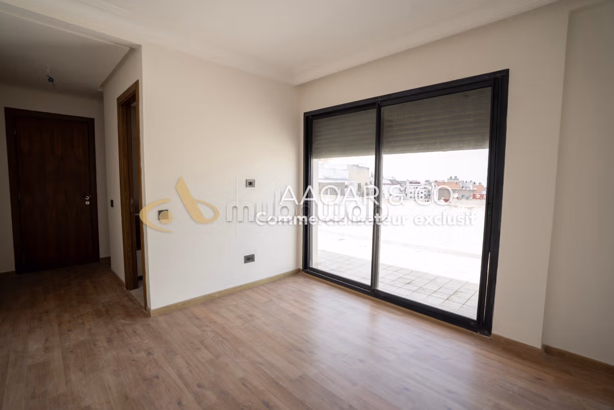 Un Duplexe à vendre à bourgogne — 2