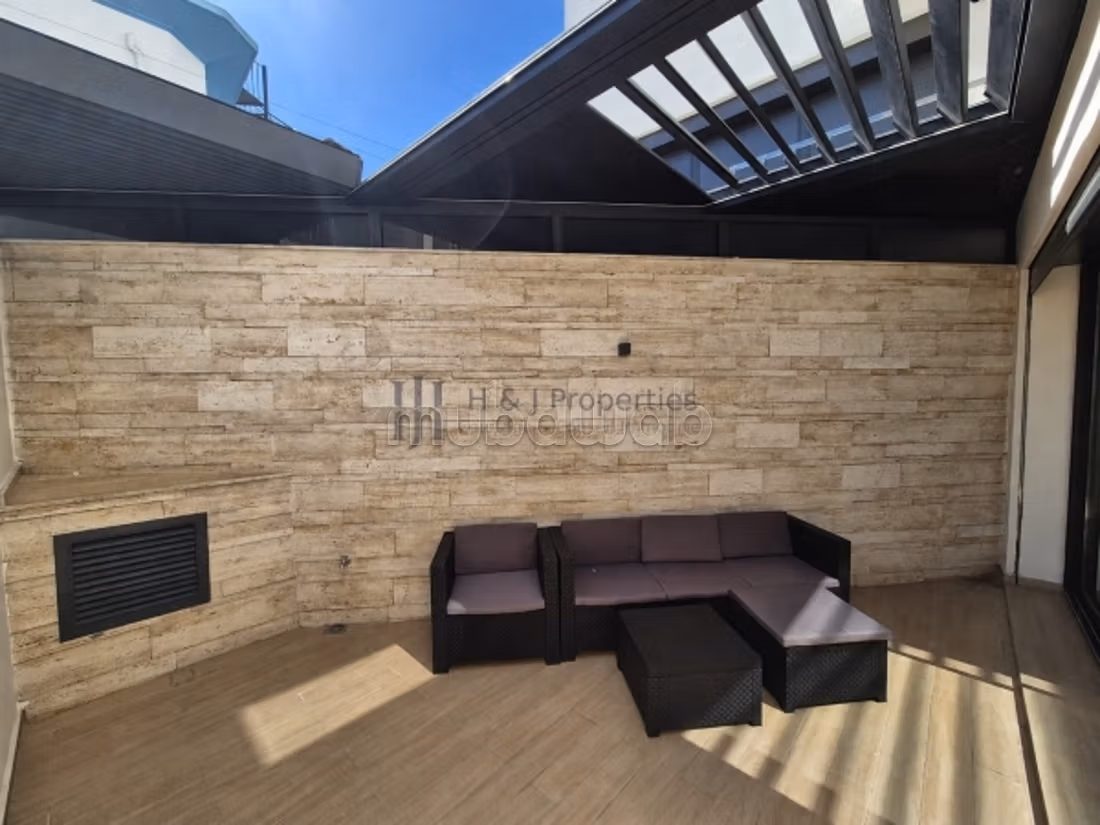 T2 duplex meublé de 52m² – 1 chambre — 5
