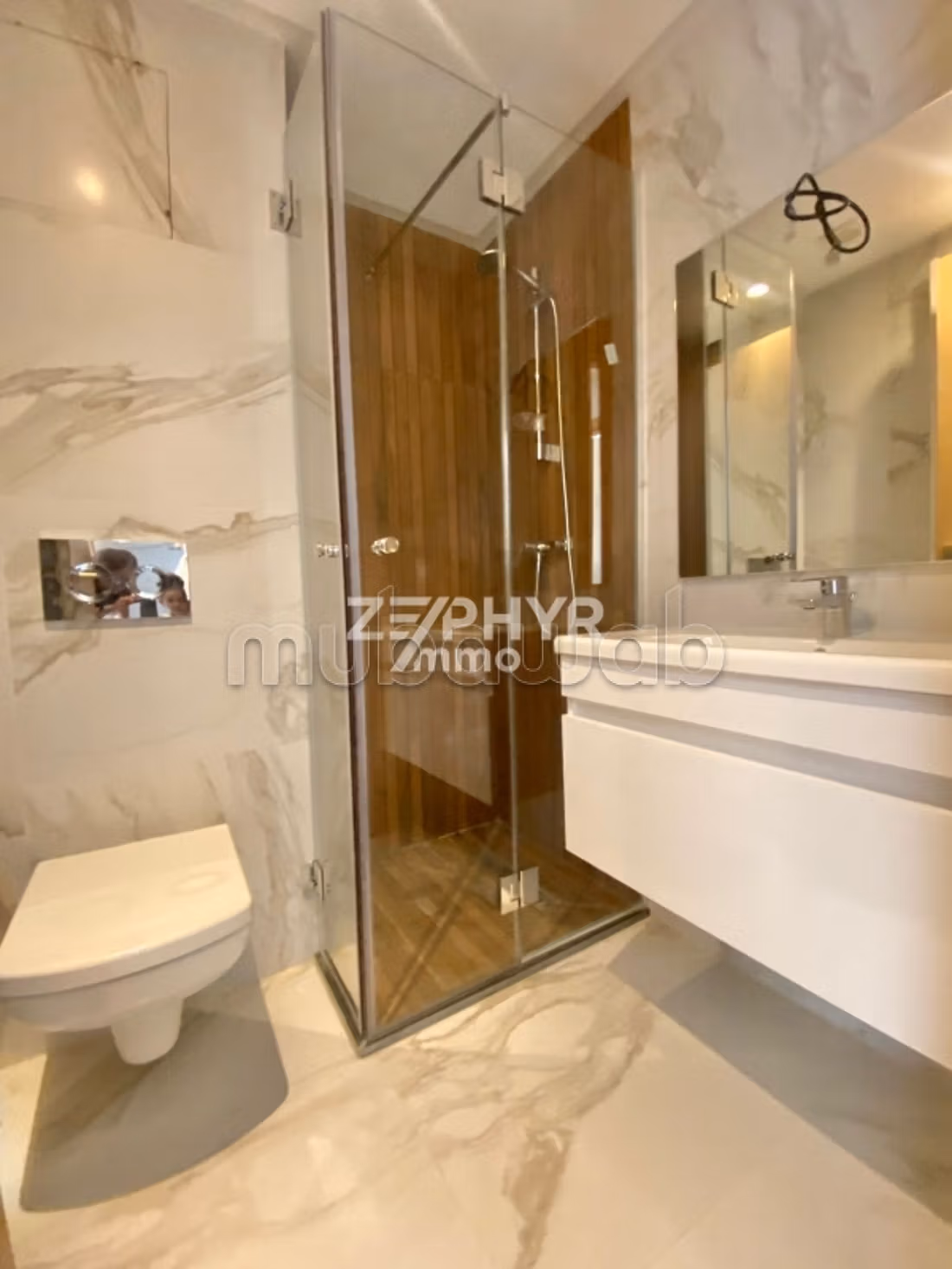 For rent S2 empty apartment in Marsa
