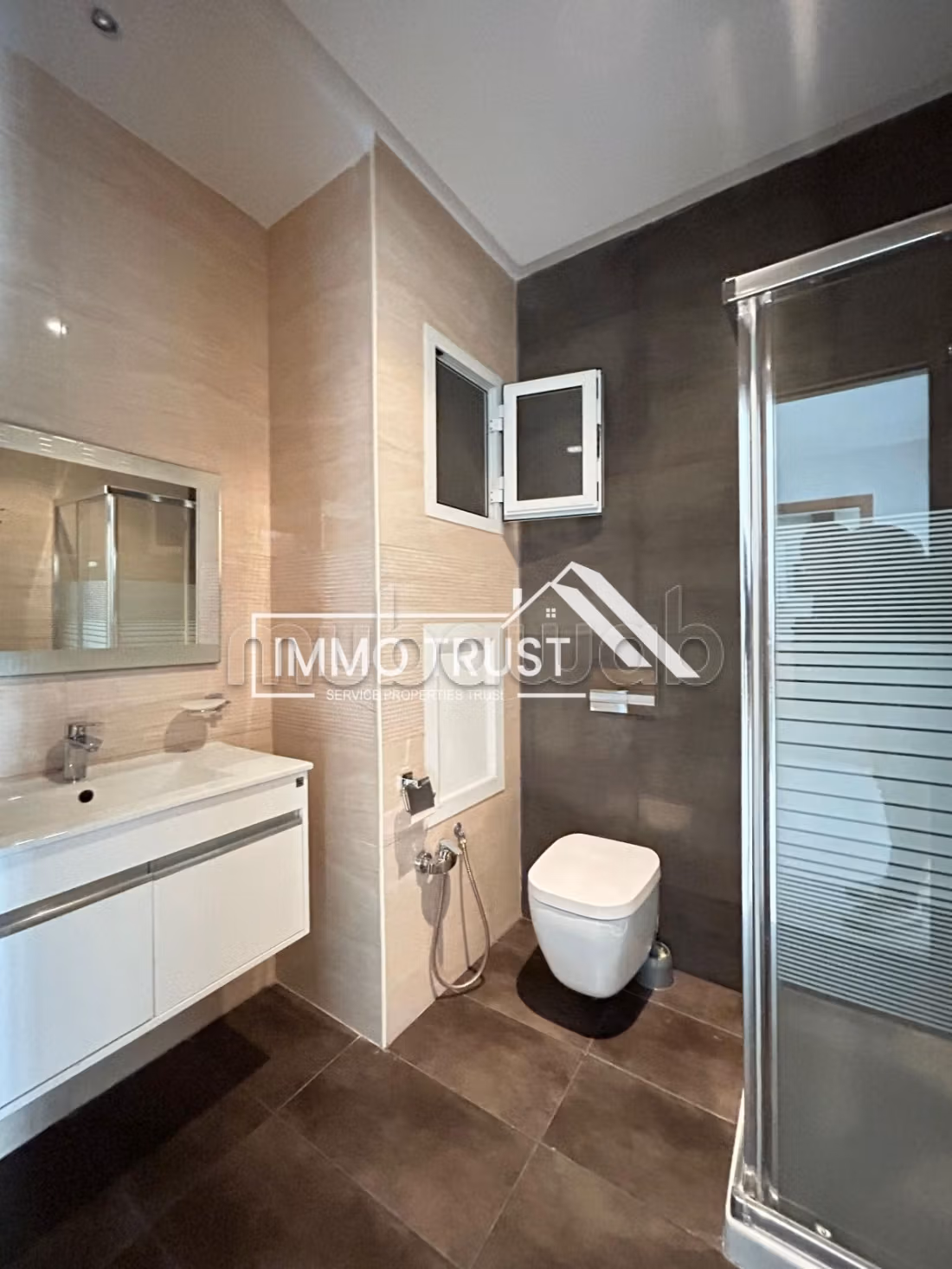 Appartement S1 avec jardin à La Soukra