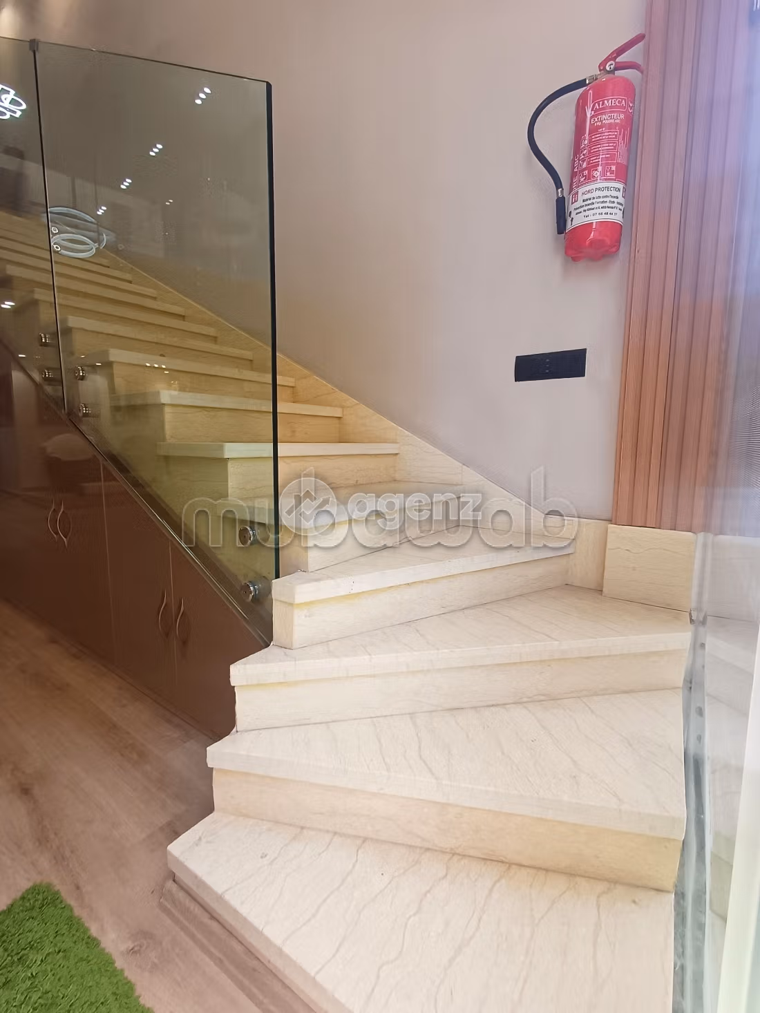 Winkel te koop 111 m² Riyad Essalam Benslimane