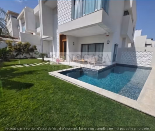 Villa S3 with pool & garden & sea view for rent in Gammarth