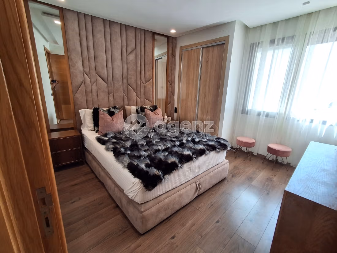 Appartement 60 m² à Oulfa — 9