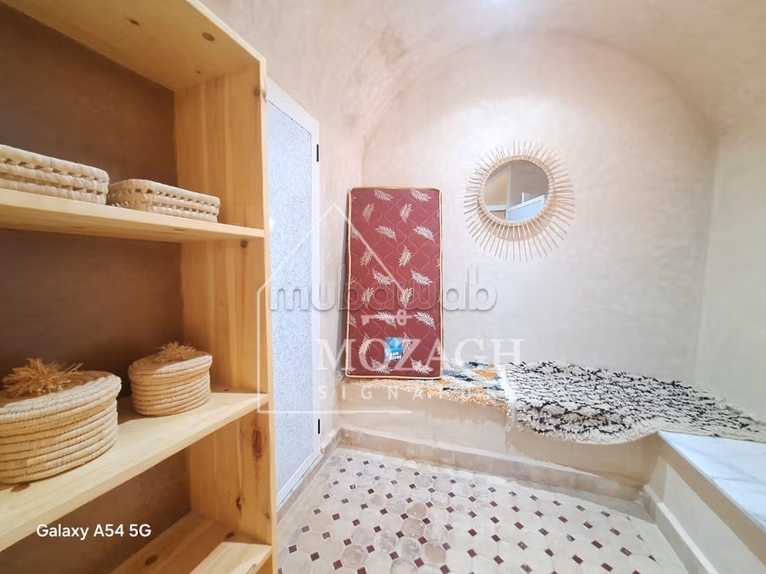 Superba villa arredata con piscina privata