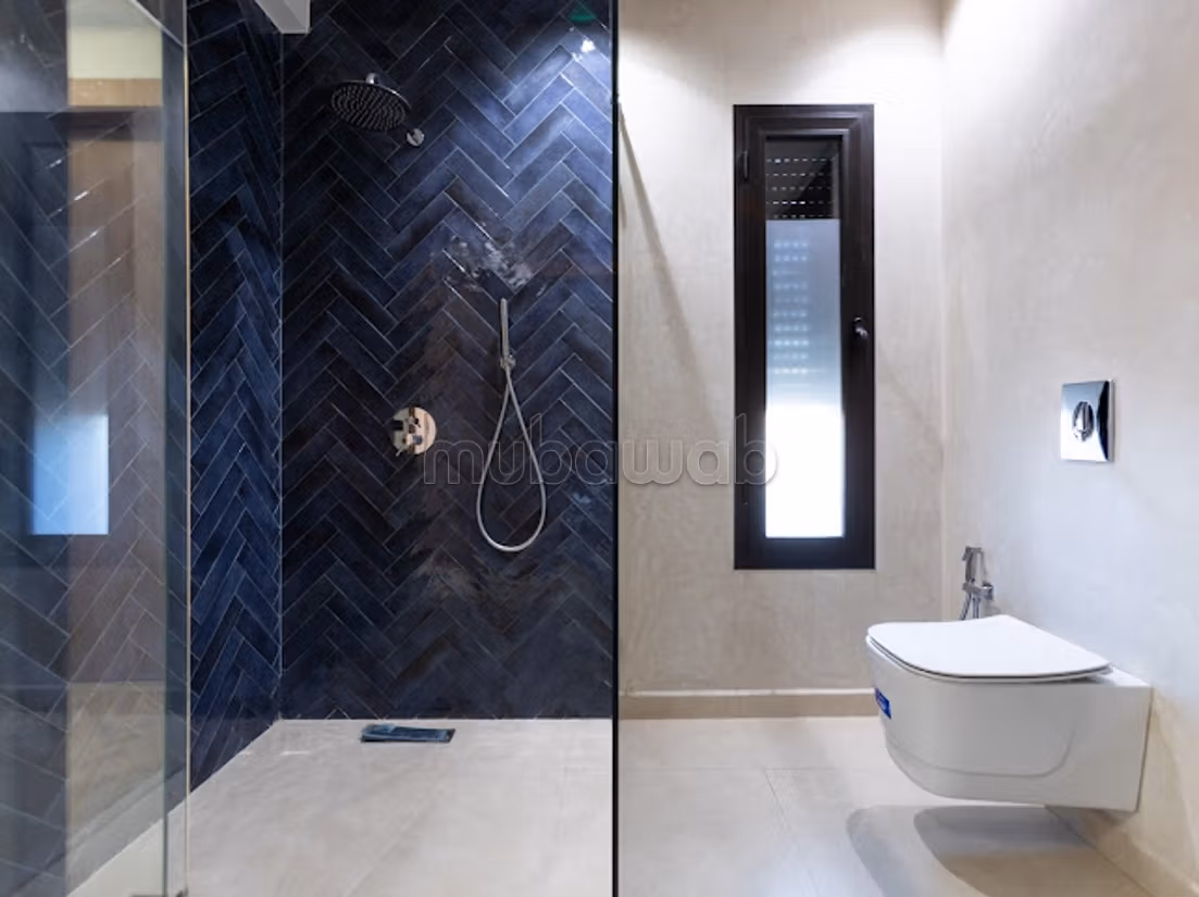 Magnifica villa in vendita a Targa. 11 stanze. Porta blindata e riscaldamento centrale