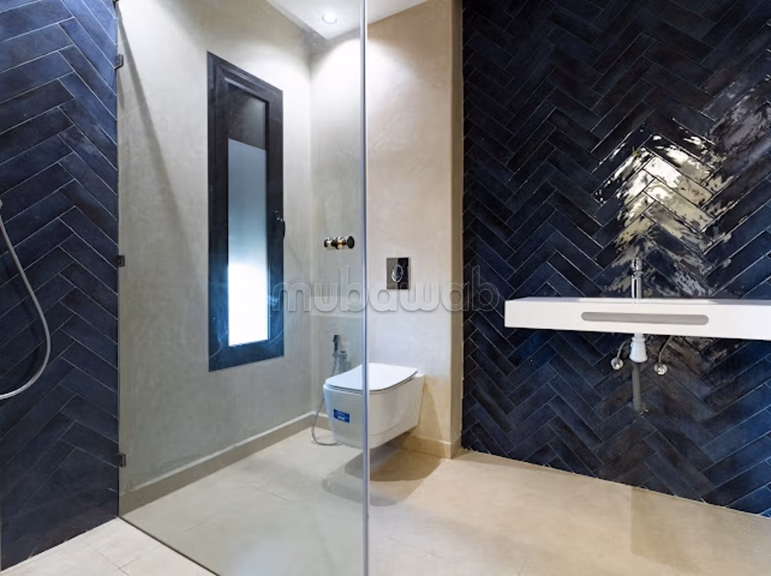 Magnifica villa in vendita a Targa. 11 stanze. Porta blindata e riscaldamento centrale