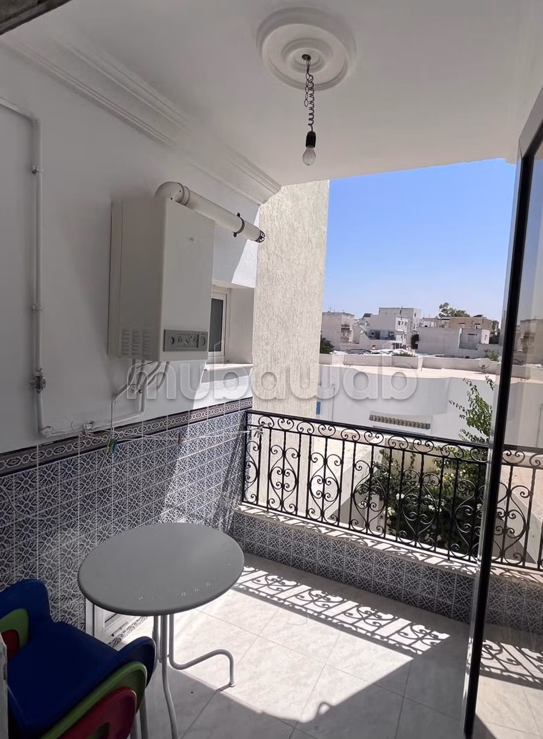 In vendita un appartamento S2 arredato con ricchezza