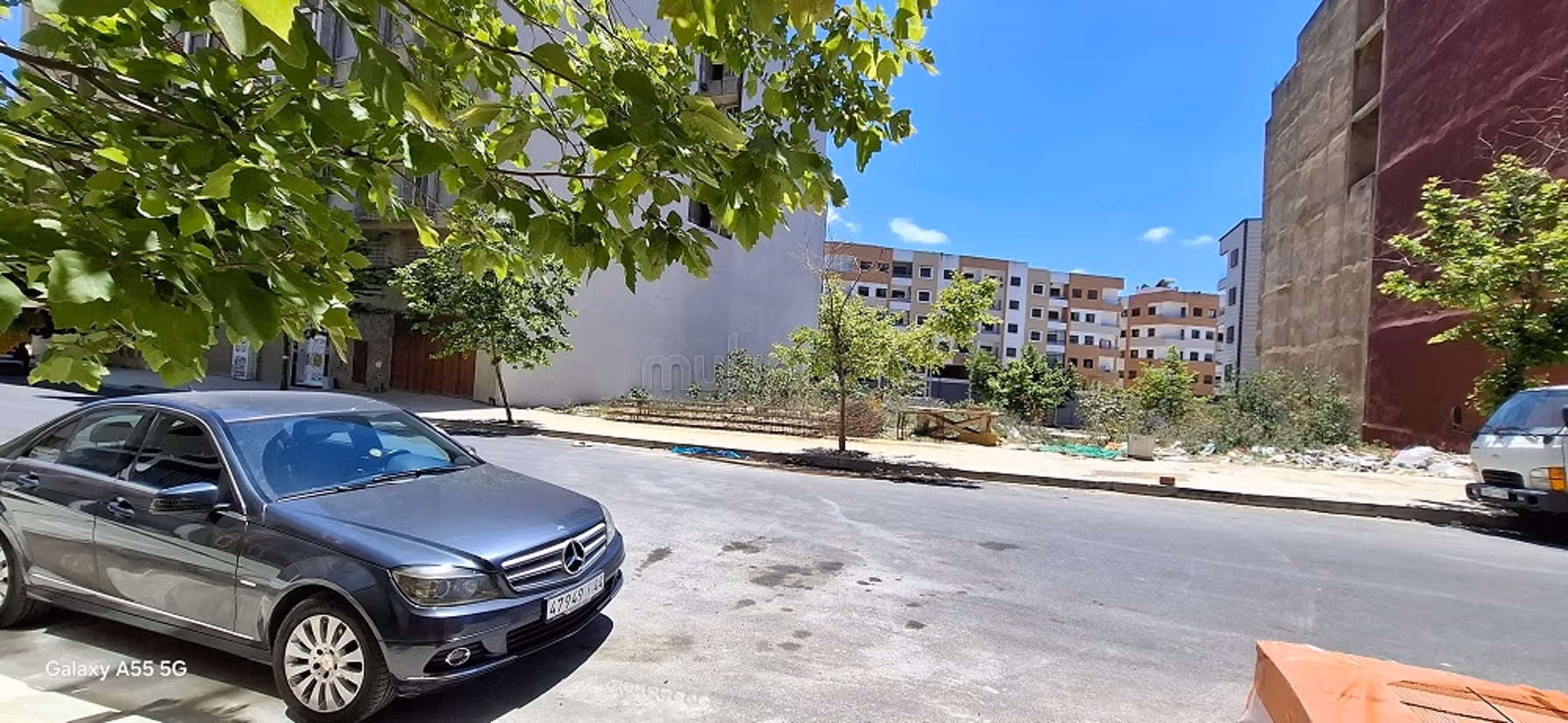 Lot de 150m² sur voie de 20m