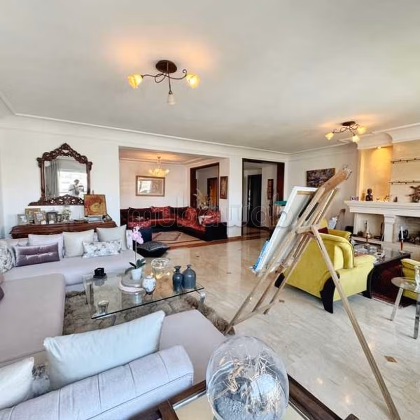 Appartement te Koop van 215.0 m² in Casablanca, Maarif Uitbreiding