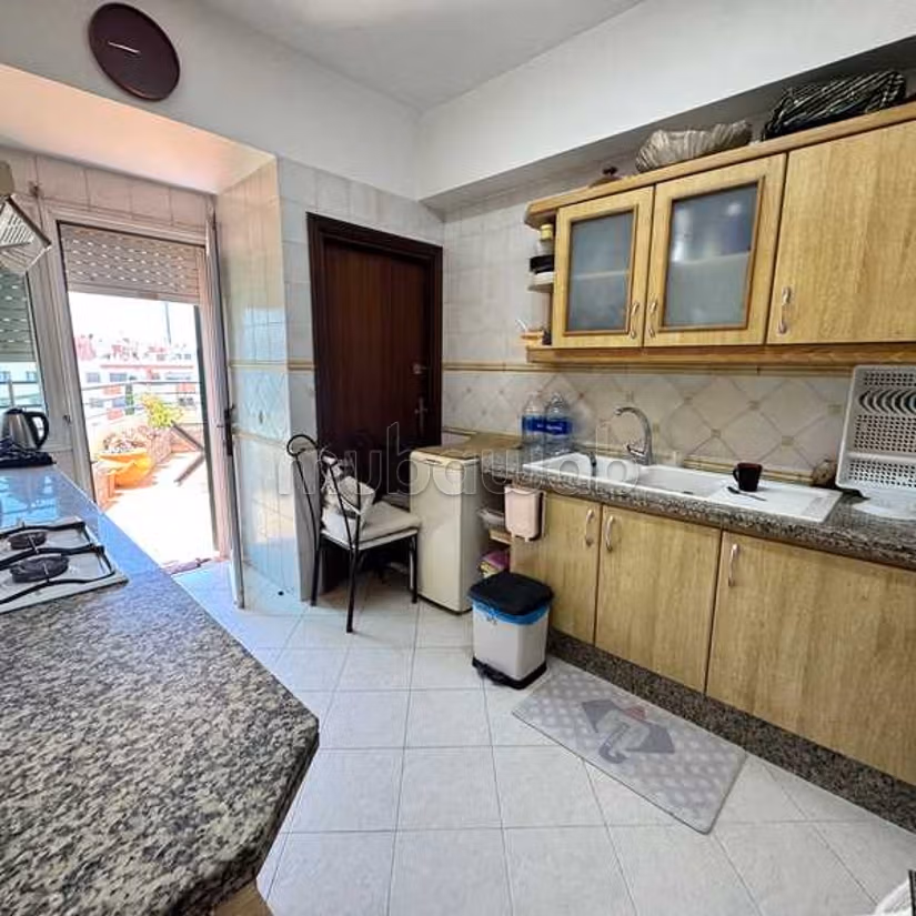 Appartement te Koop van 215.0 m² in Casablanca, Maarif Uitbreiding