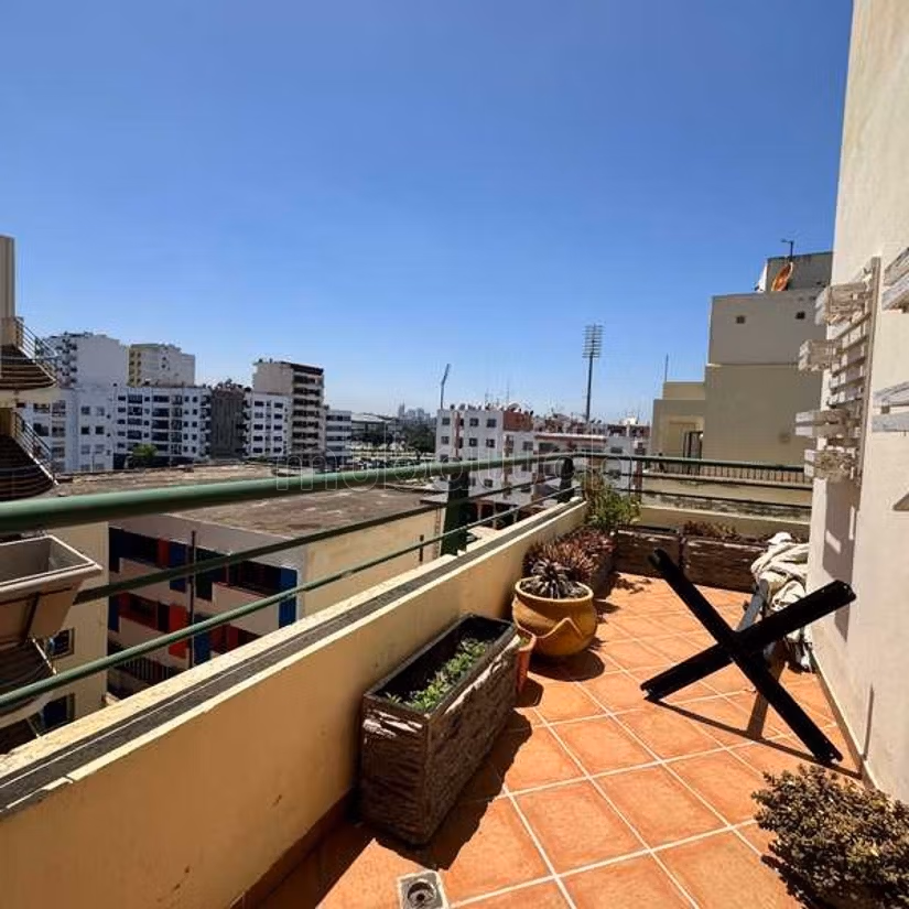 Appartement te Koop van 215.0 m² in Casablanca, Maarif Uitbreiding