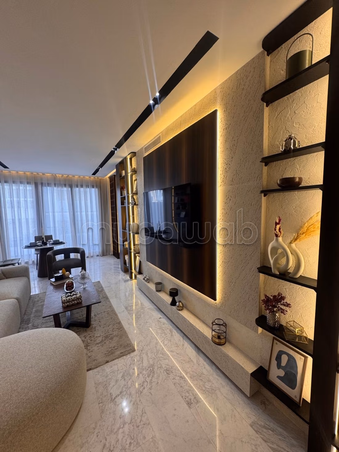 Appartement te koop in Anfa. 1 Kamer. Gemeubileerd