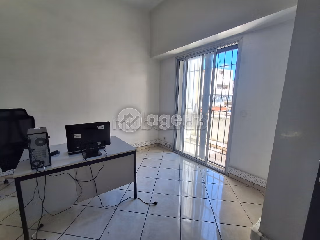 Edificio en venta 97 m² Alsacia Lorena Casablanca
