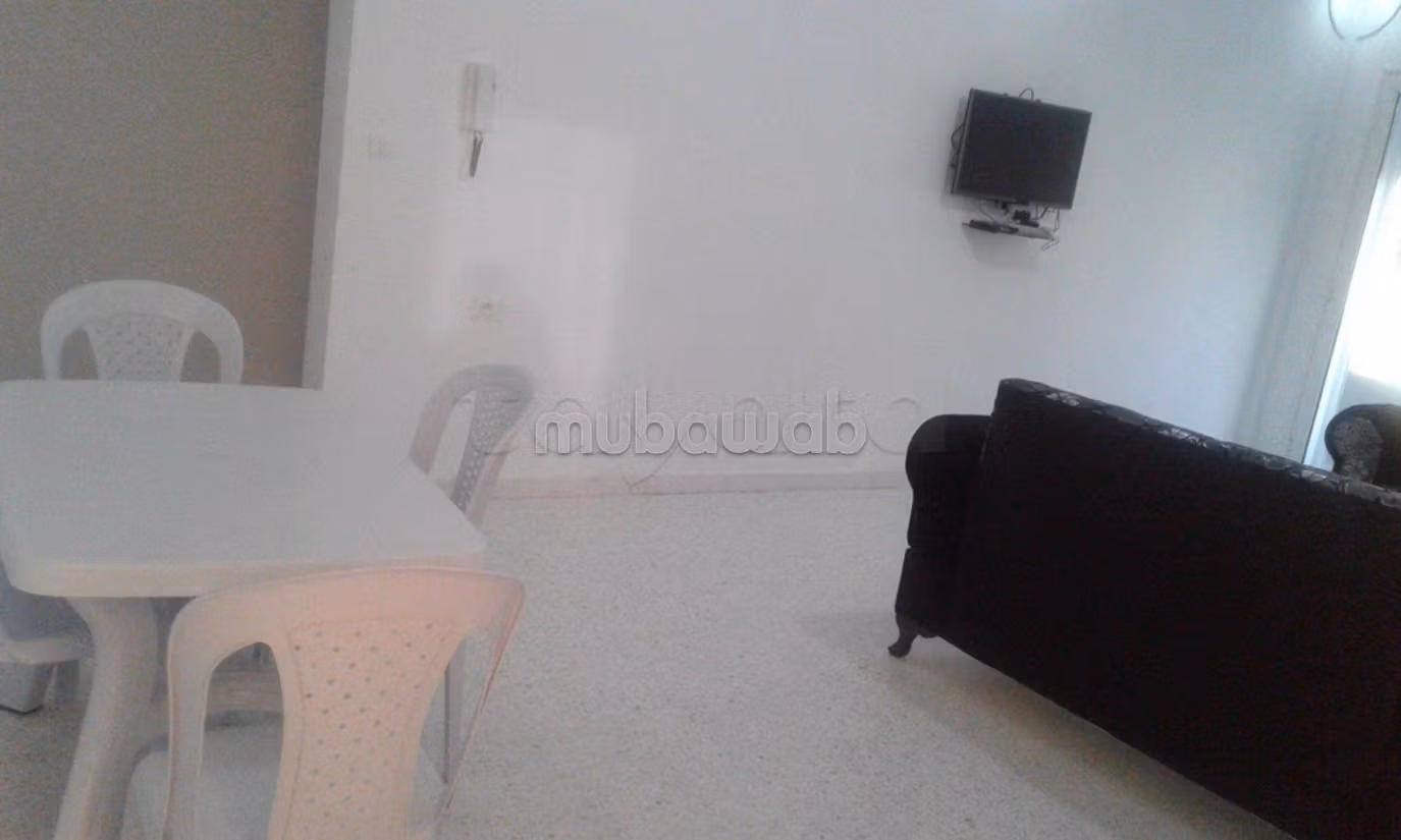 S2 neuf meuble a Cite Riyadh pres de la mer