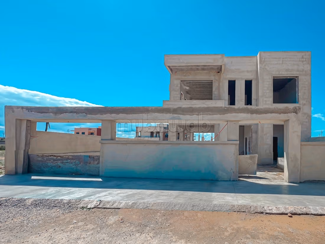 Villa de haut standing à vendre à Amelkis. 5 chambres