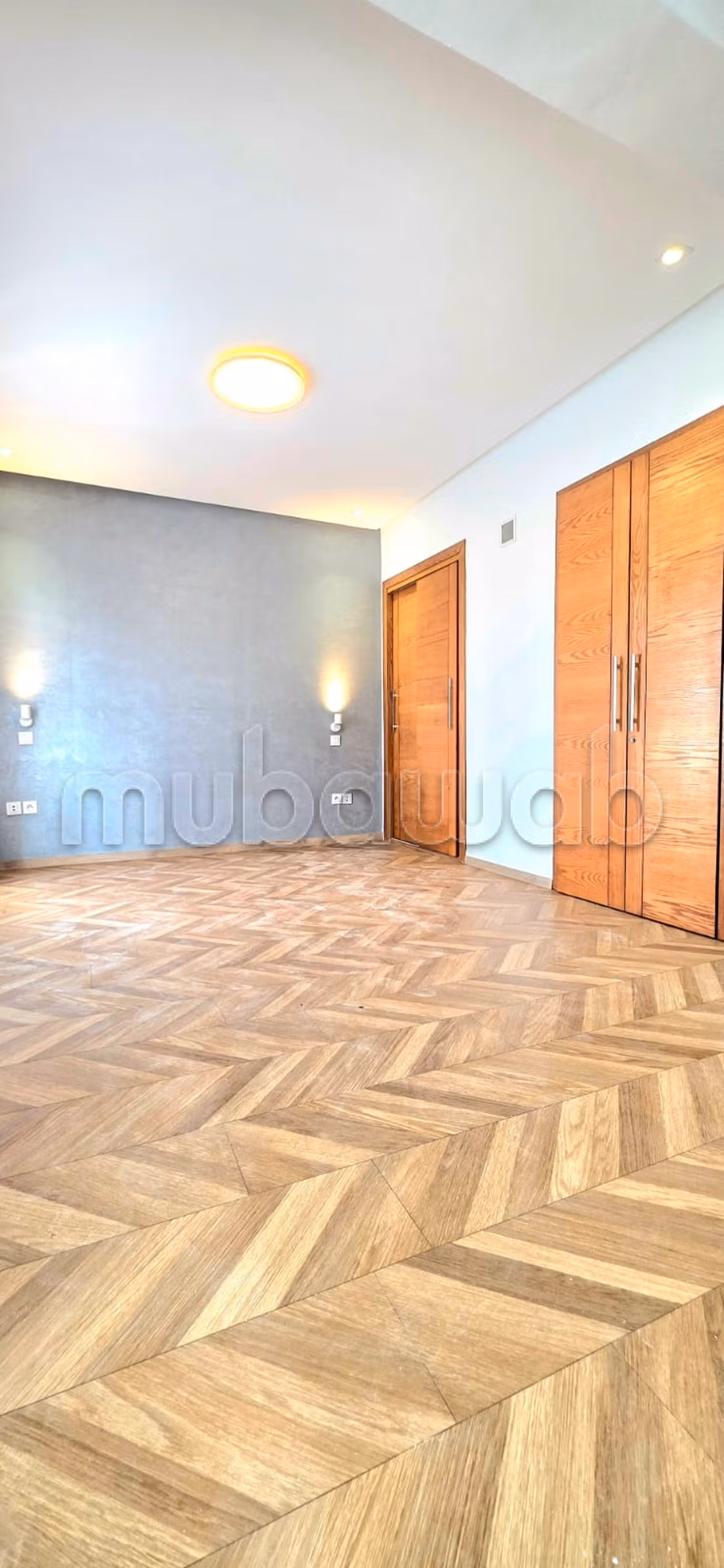 Empty villa for rent in Dar Bouazza