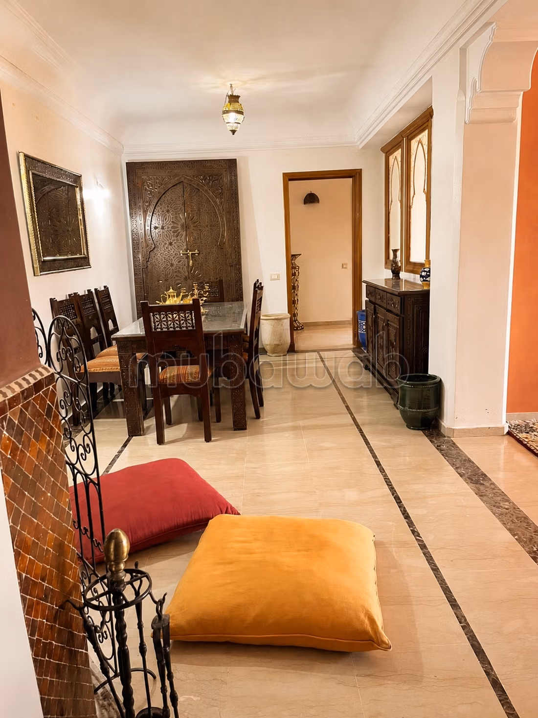 Vente d'un bel appartement à Guéliz. 
Surface totale 140 m². 
Avec garage et ascenseur — 3