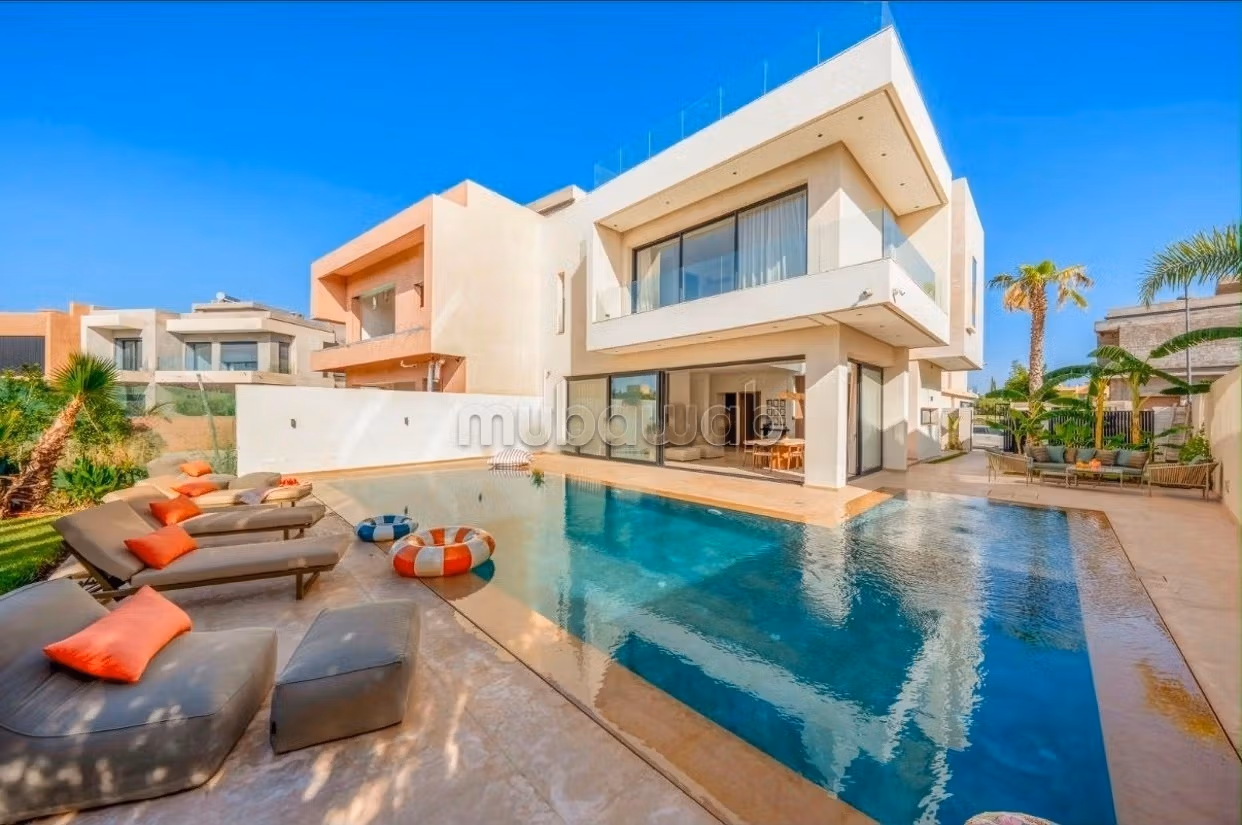 Superba villa in affitto su Argan