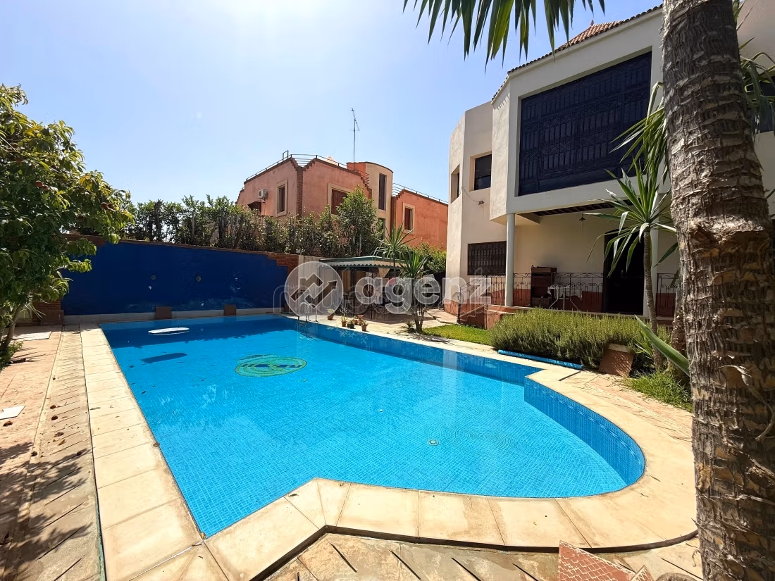 Villa for sale 740 m², 7 bedrooms Targa Marrakech