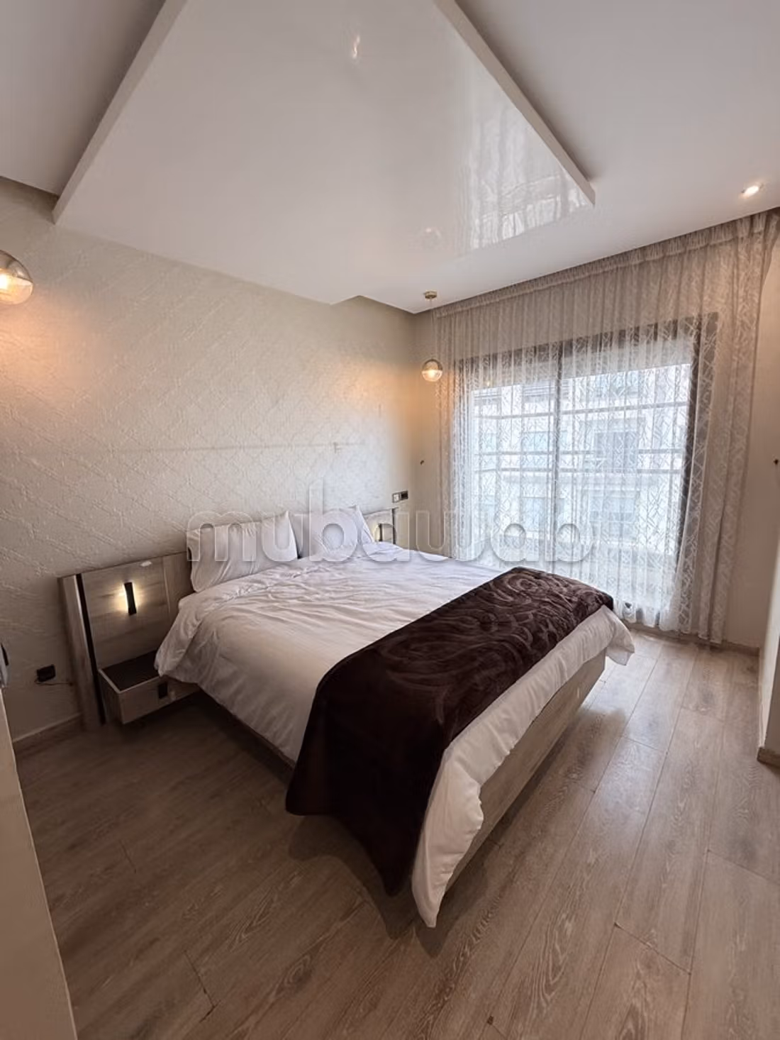 Sans Agence: Appart Meublé 120m² Bourgogne