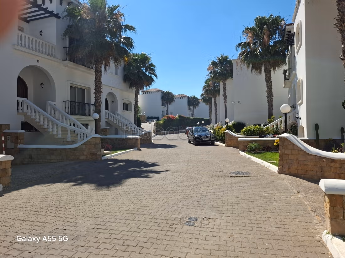 Villa in a secured residence