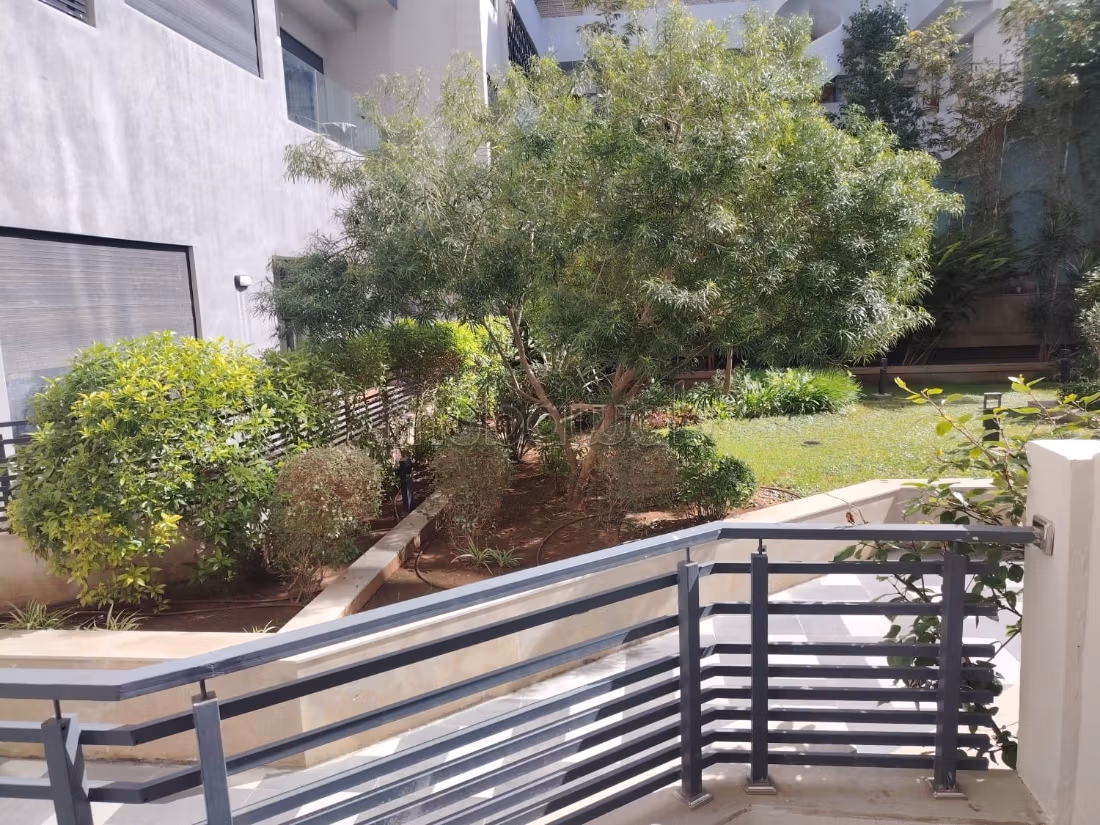 A vendre studio 62m2 résidence sécurisée Maarif — 2