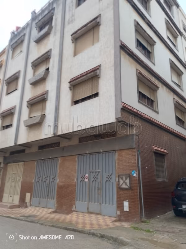 Maison titré a vendre brens 
1.3 garage et 3 étage