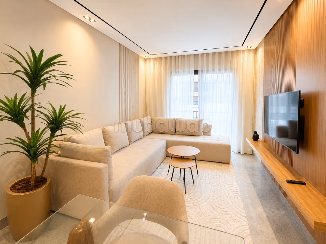 Large studio facing Anfa Park