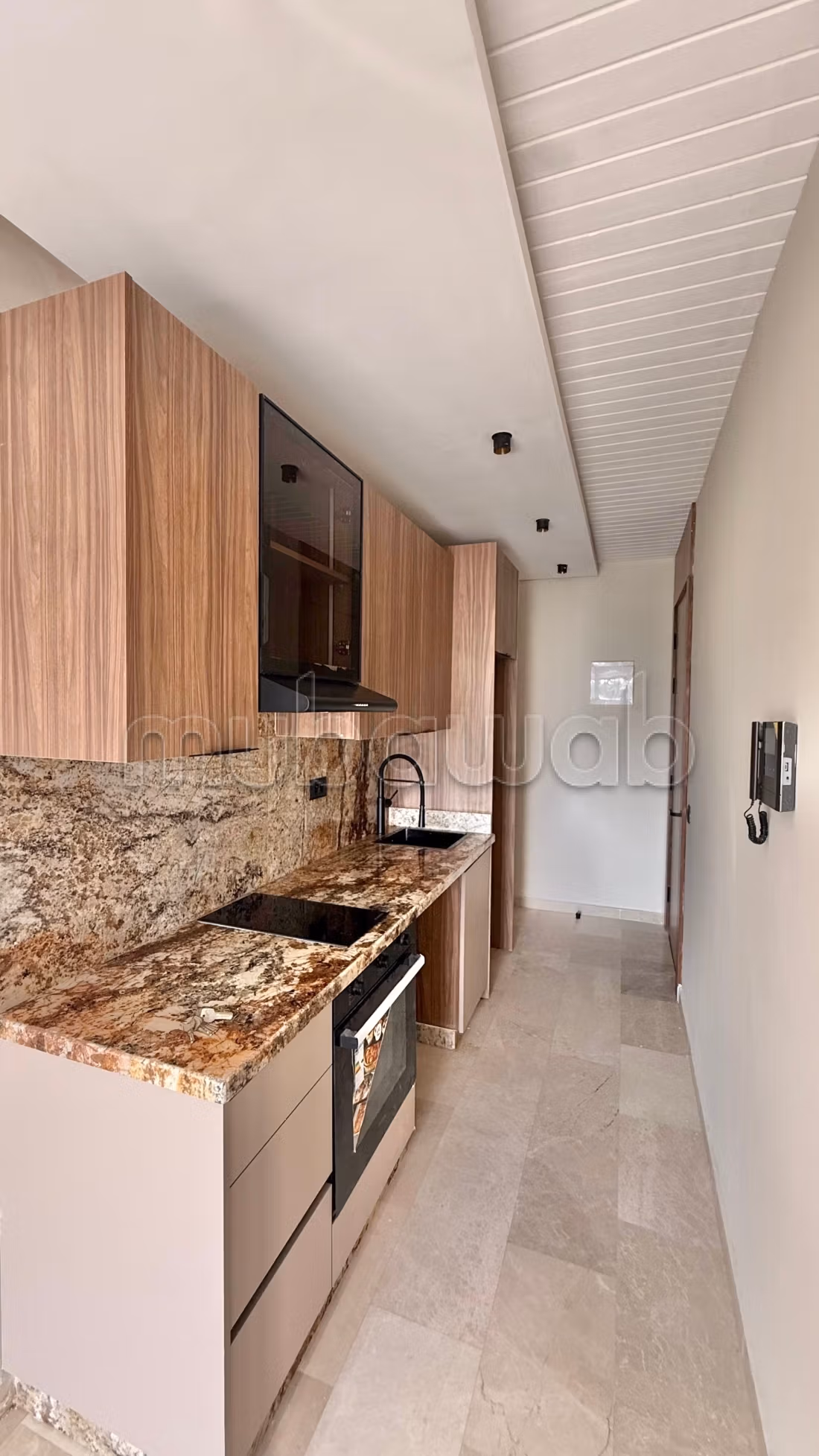 Empty Oasis Studio next to the Jerrada Clinic