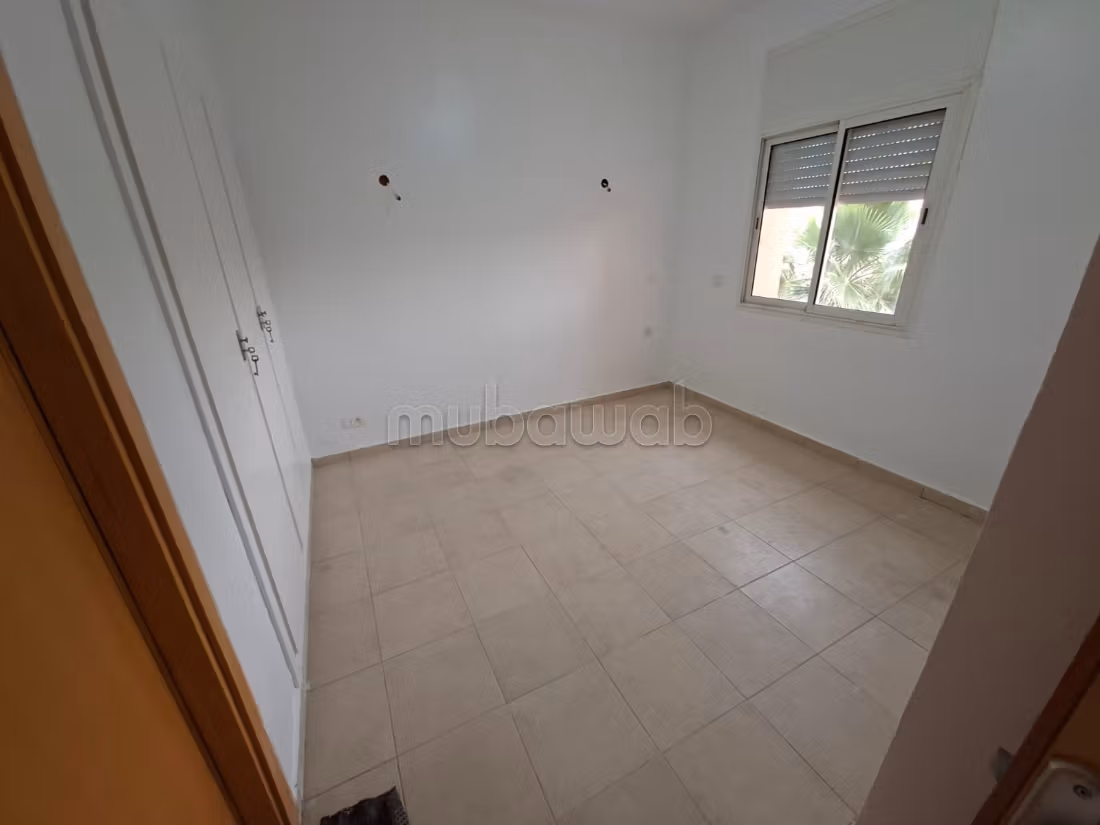 Average standard apartment in Ain Mezouar