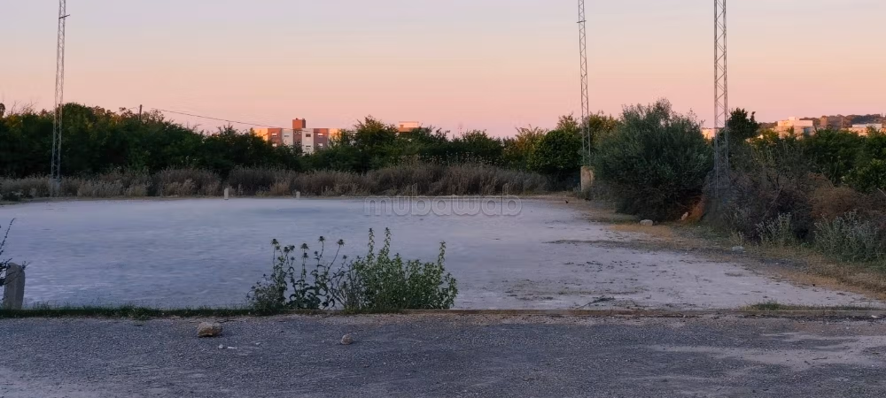 Land for sale in Borj El Tlib. Area 350 m²
