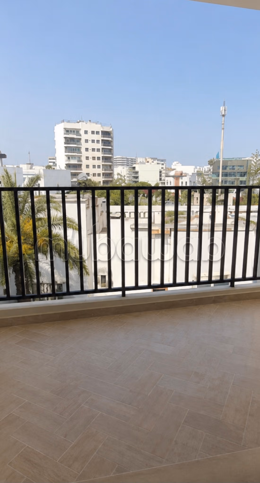 A louer magnifique studio neuf vide 60m² – Palmier