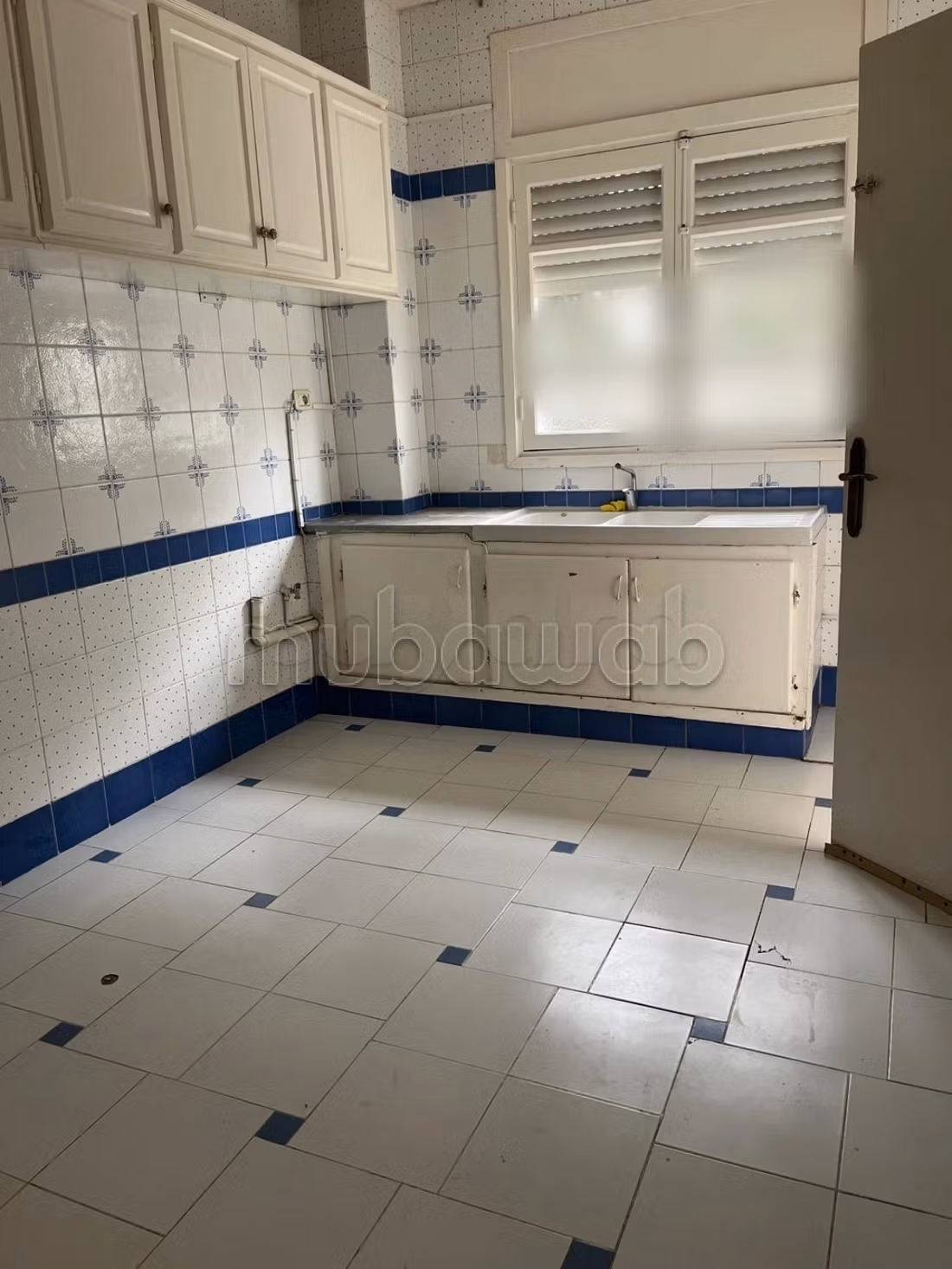 Vente manar1 s3 1er étage avec ascenseur