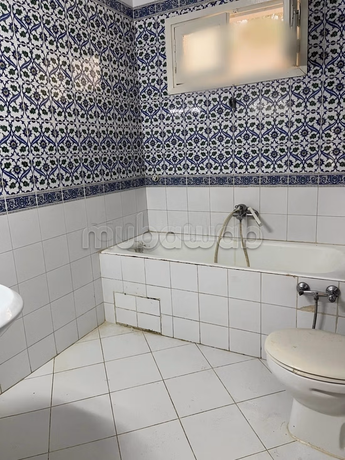 Vente manar1 s3 1er étage avec ascenseur