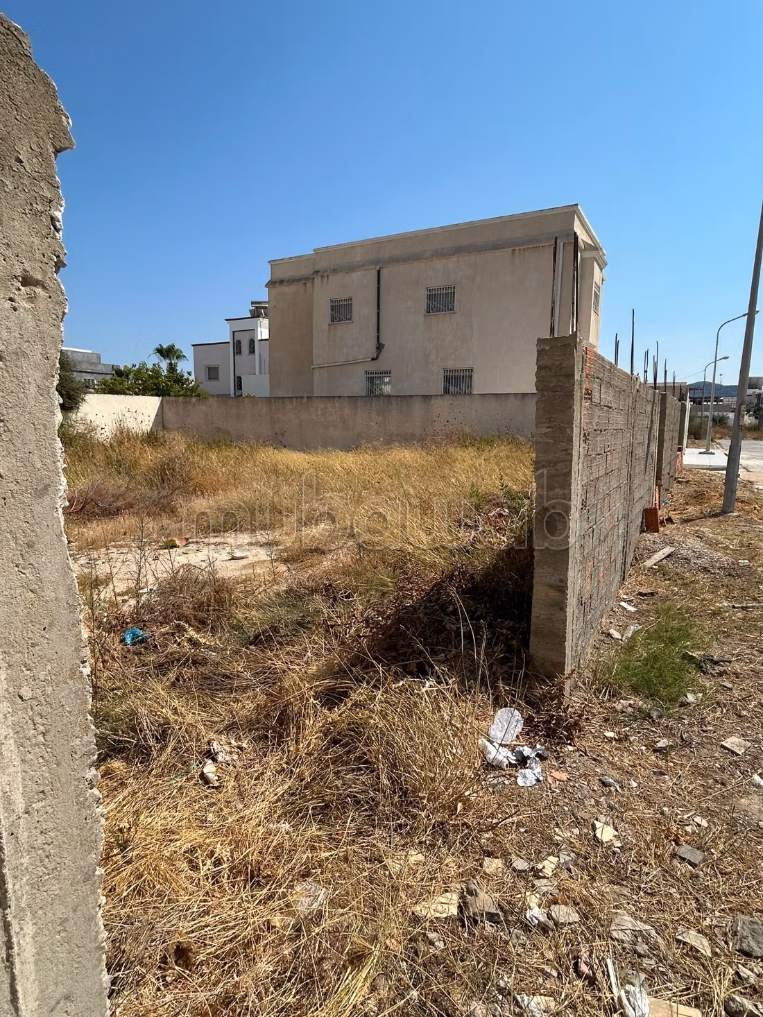 In vendita – terreno nel quartiere di Eriadh, Borj Cedria