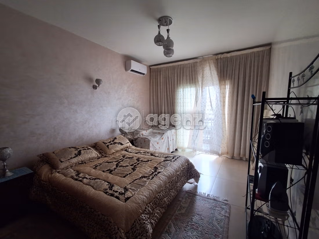 Appartement à vendre 191 m², 3 chambres Les hôpitaux Casablanca