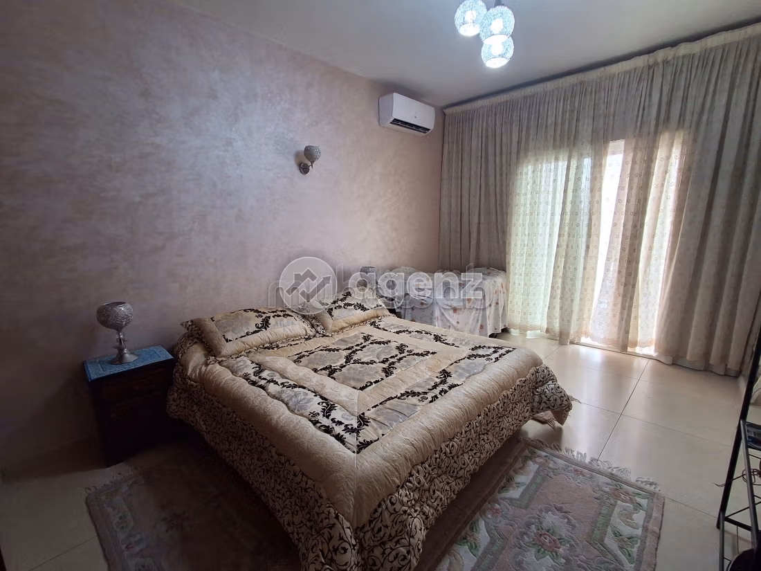 Appartement à vendre 191 m², 3 chambres Les hôpitaux Casablanca