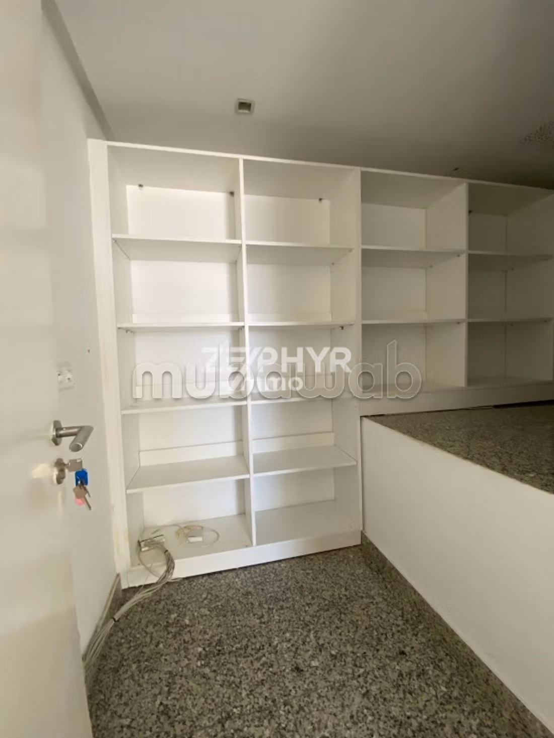 A louer Bureau 270m² aux Berges du Lac1