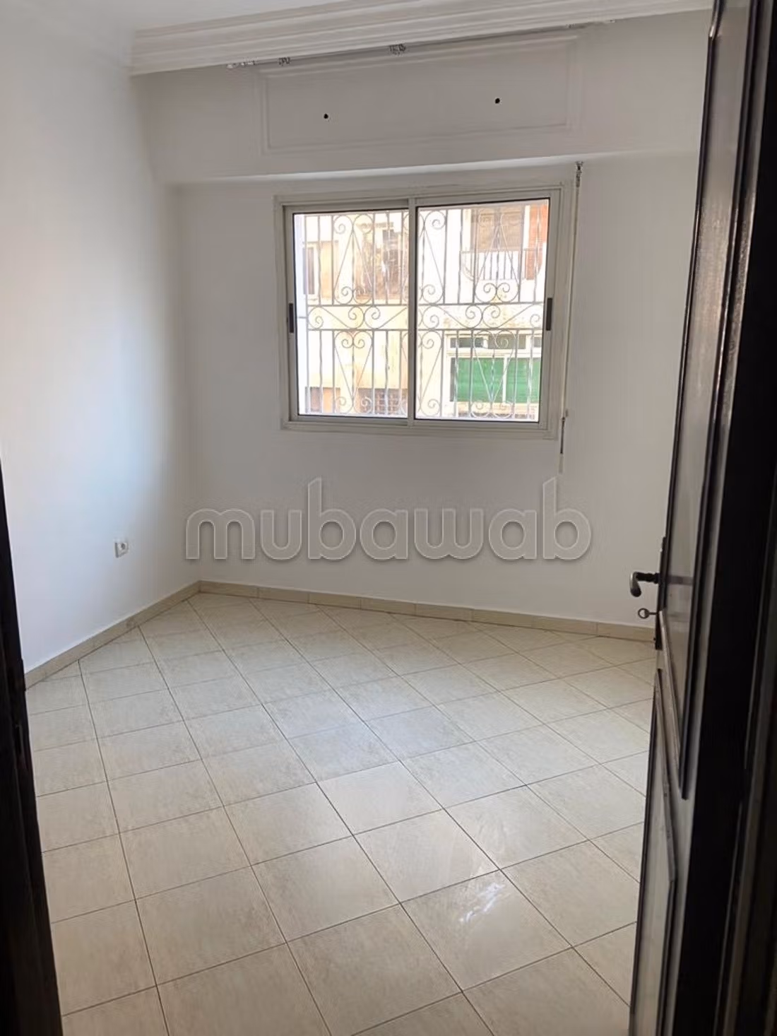 Appartement à l'achat à Maârif. 4 grandes pièces. Ascenseur — 4
