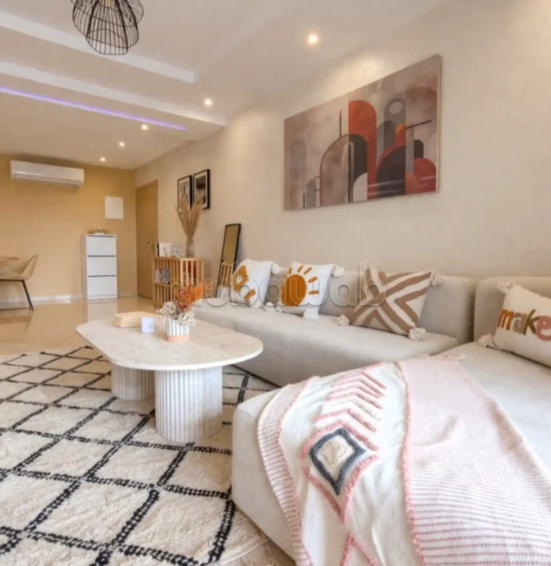 Superbe appartement 2ch meublé à vendre — 3