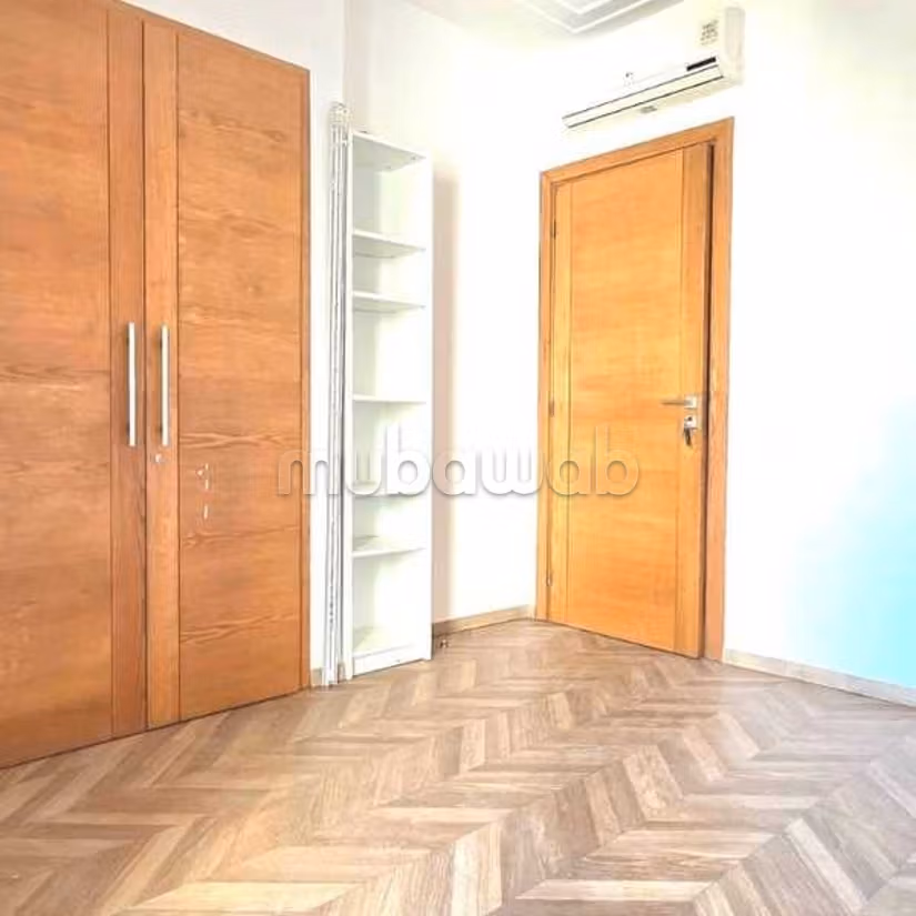 Villa in Affitto di 278.0 m² a Dar Bouazza, Tamaris1