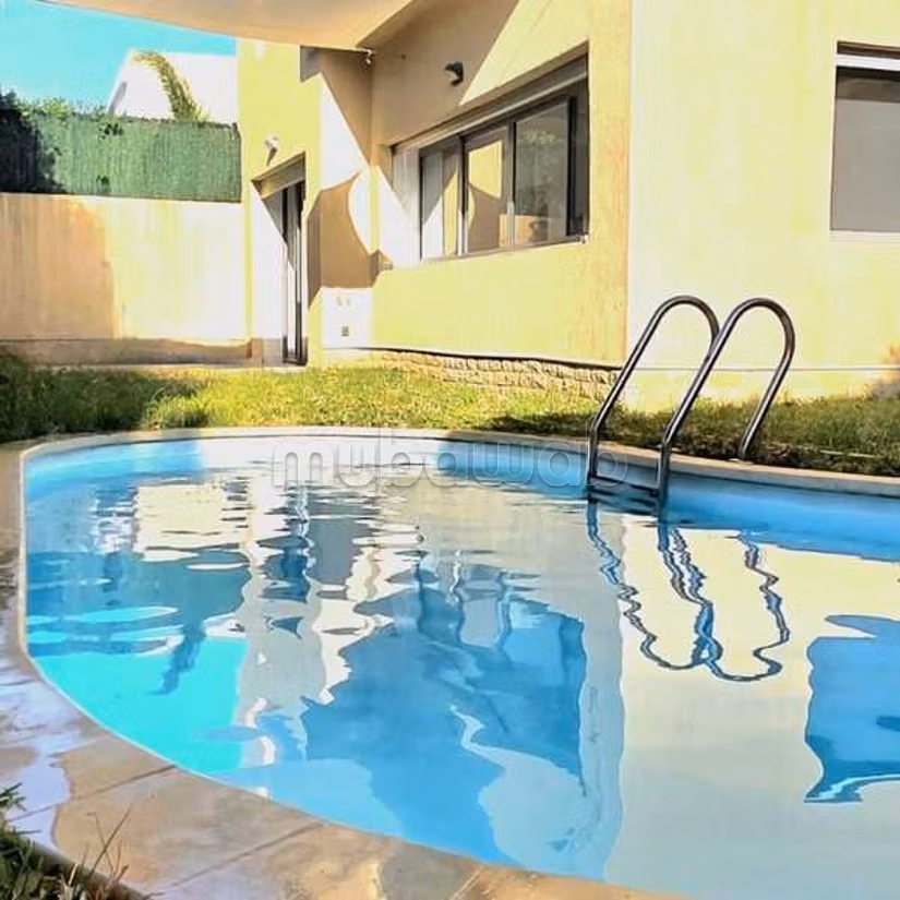 Villa in Affitto di 278.0 m² a Dar Bouazza, Tamaris1