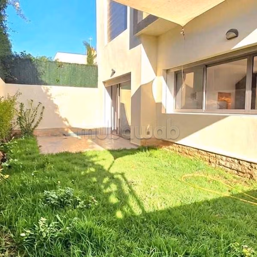 Villa in Affitto di 278.0 m² a Dar Bouazza, Tamaris1
