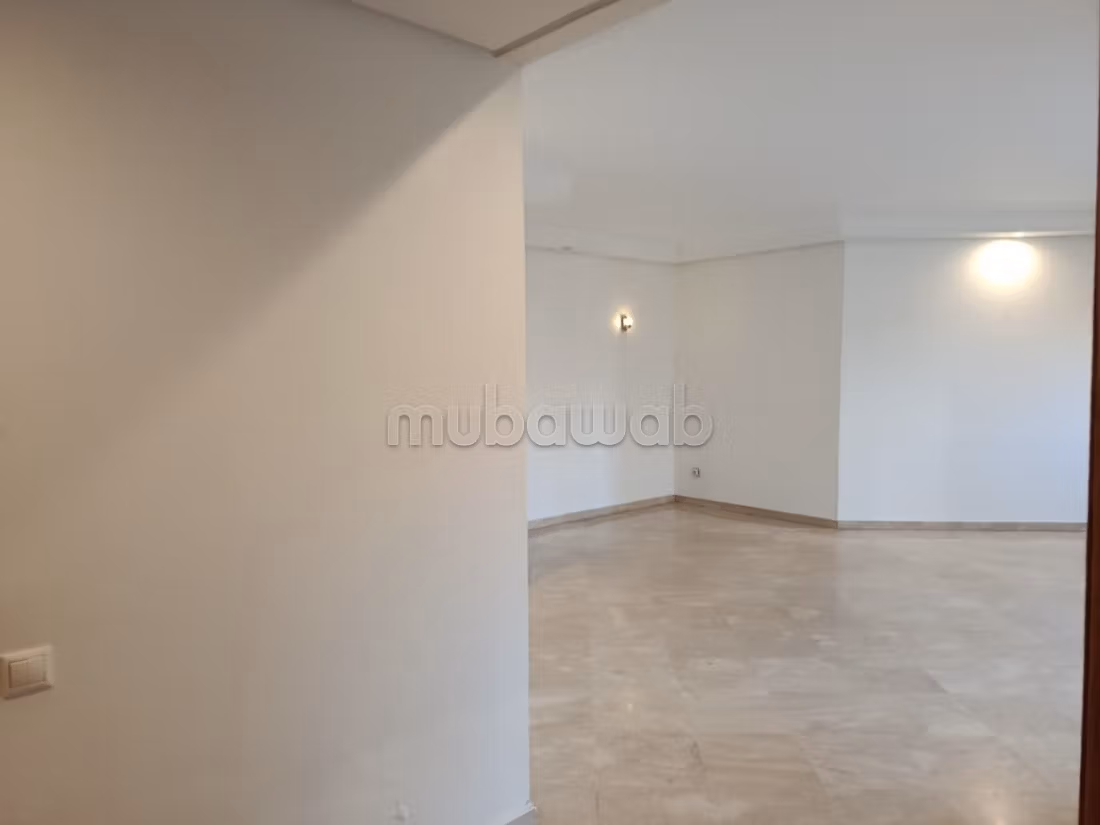 Studio magnifique à louer 
socrate maarif Casablanca — 4