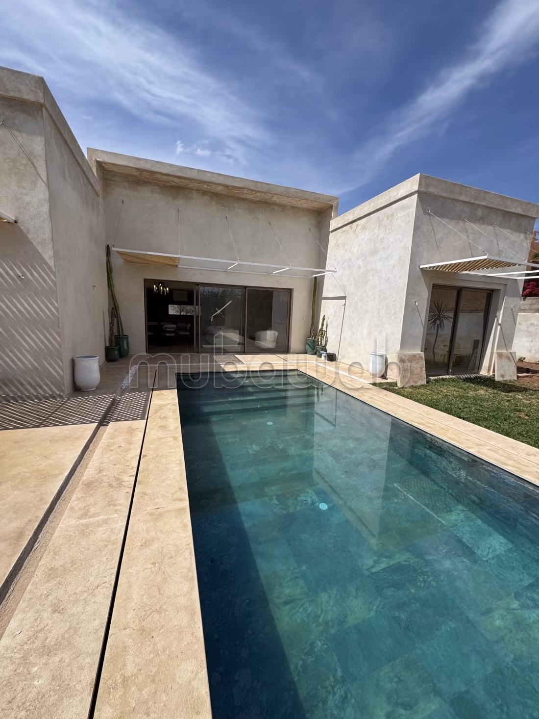 Villa neuve contemporaine de plain pied - Vista 3