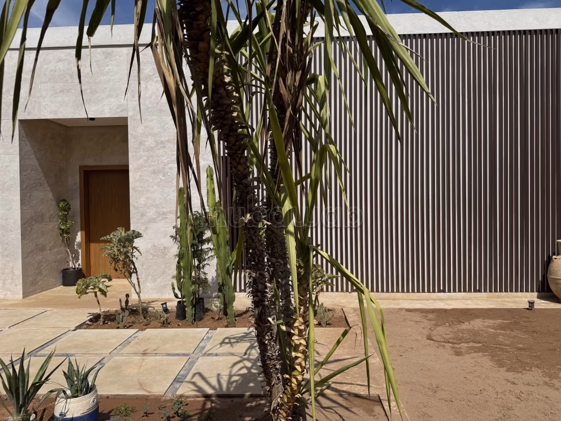 Villa neuve contemporaine de plain pied - Vista 4